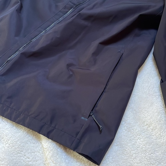 Lolë black raincoat size S - Picture 6 of 10